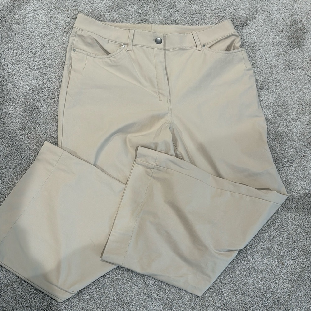 Lululemon Cropped wide leg pant